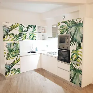 Jane's Dream Salo' Apartment