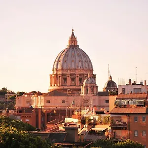 https://attico-203.it-romehotels.com